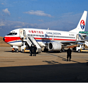 舟山普陀山航空快运业稳步发展的原因是什么？